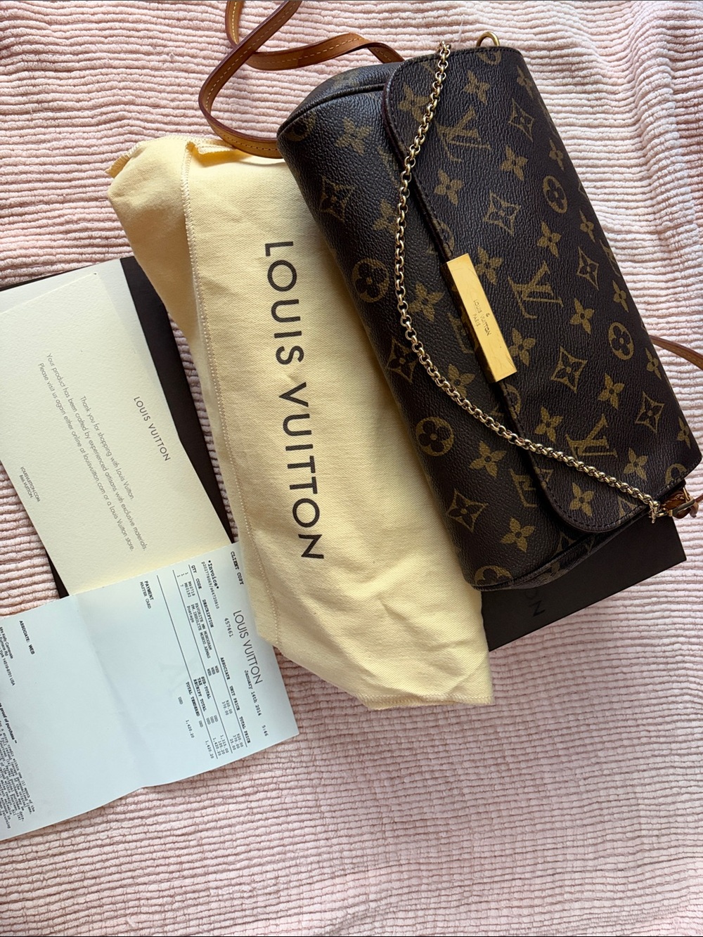 Louis Vuitton Favorite MM Monogram Canvas Crossbody with Gold Chain